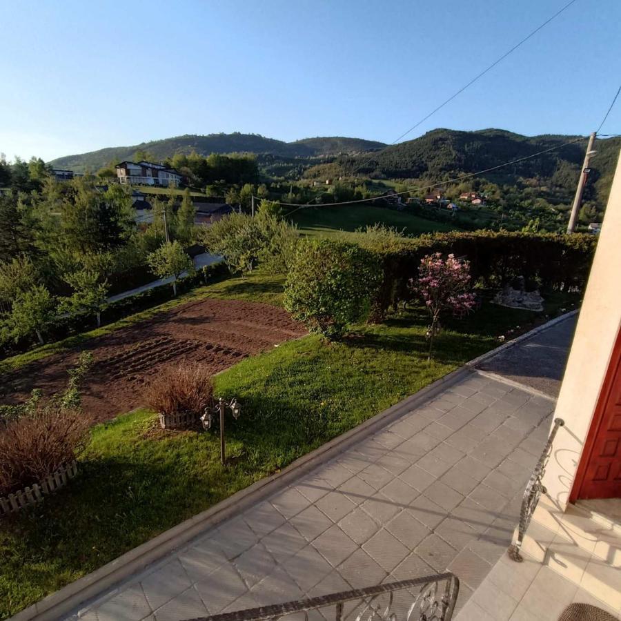 Holiday Home Green Sarajevo Eksteriør billede