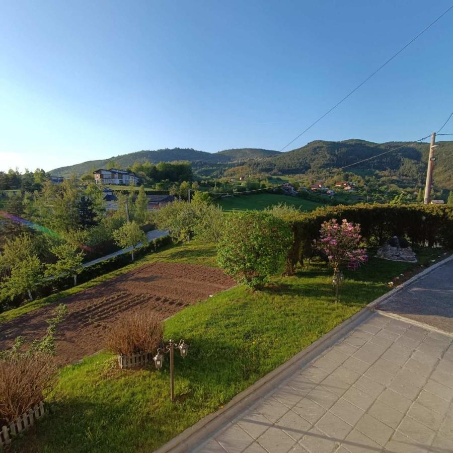 Holiday Home Green Sarajevo Eksteriør billede