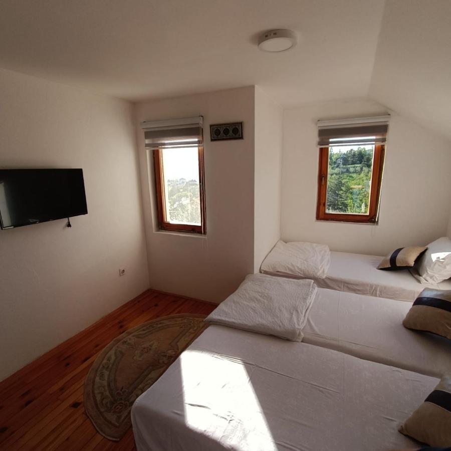 Holiday Home Green Sarajevo Eksteriør billede